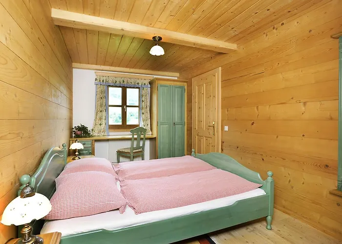 Steinbachgut فلاخاو