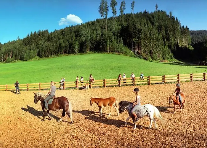 مزرعة للإقامة Steinbachgut فلاخاو